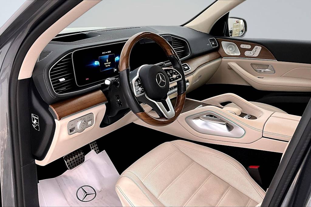 Thumbnail: 2021 Mercedes-Benz GLS - 2