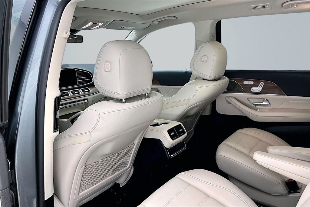 Thumbnail: 2021 Mercedes-Benz GLS - 20