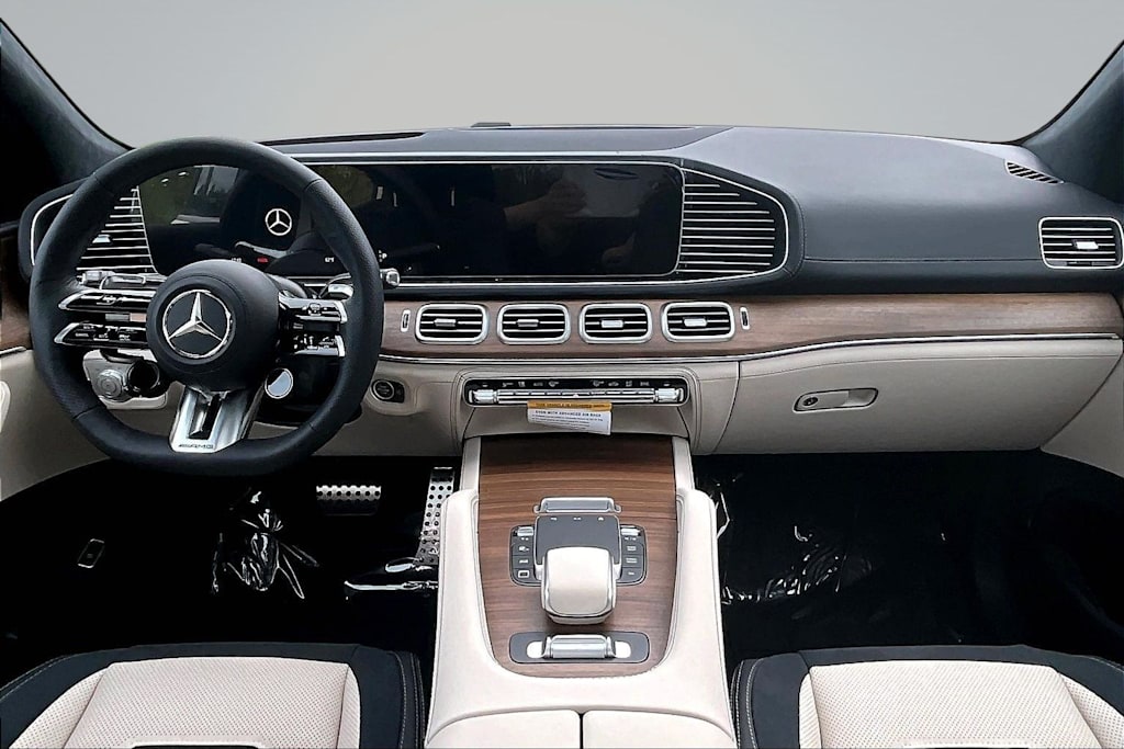 Thumbnail: 2026 Mercedes-Benz GLS - 10