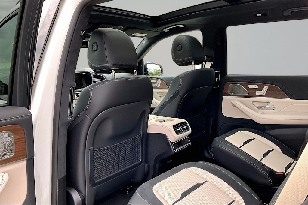 Thumbnail: 2026 Mercedes-Benz GLS - 13