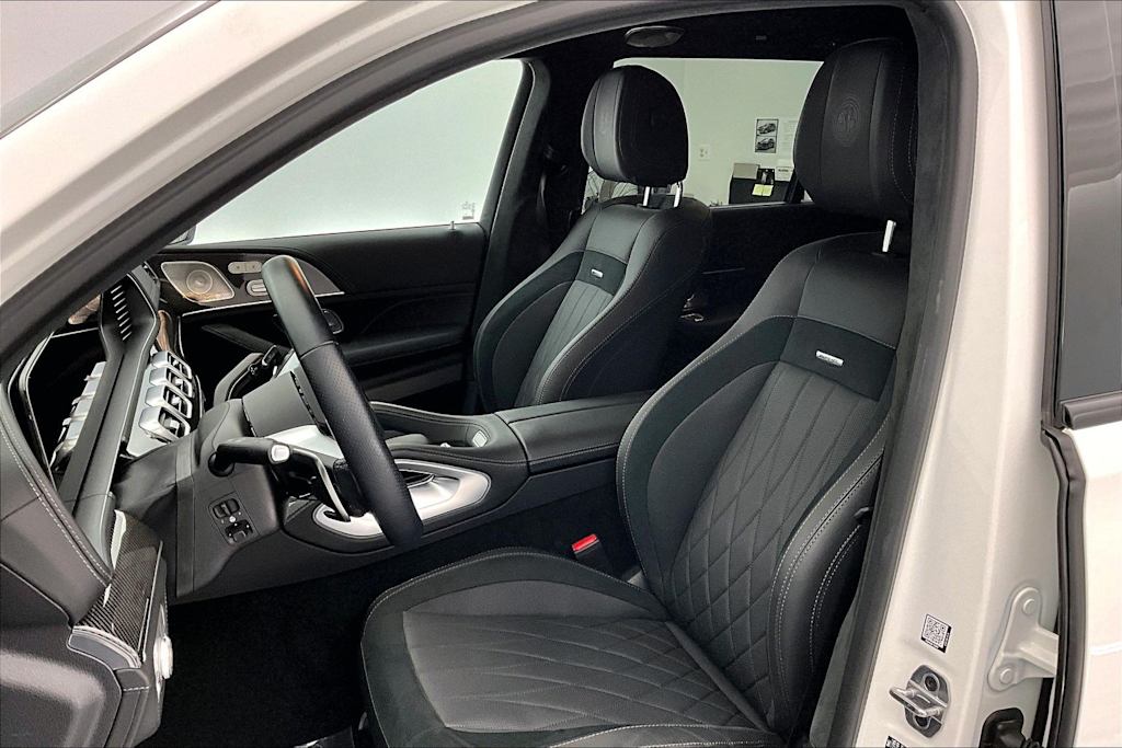 Thumbnail: 2025 Mercedes-Benz GLS - 11