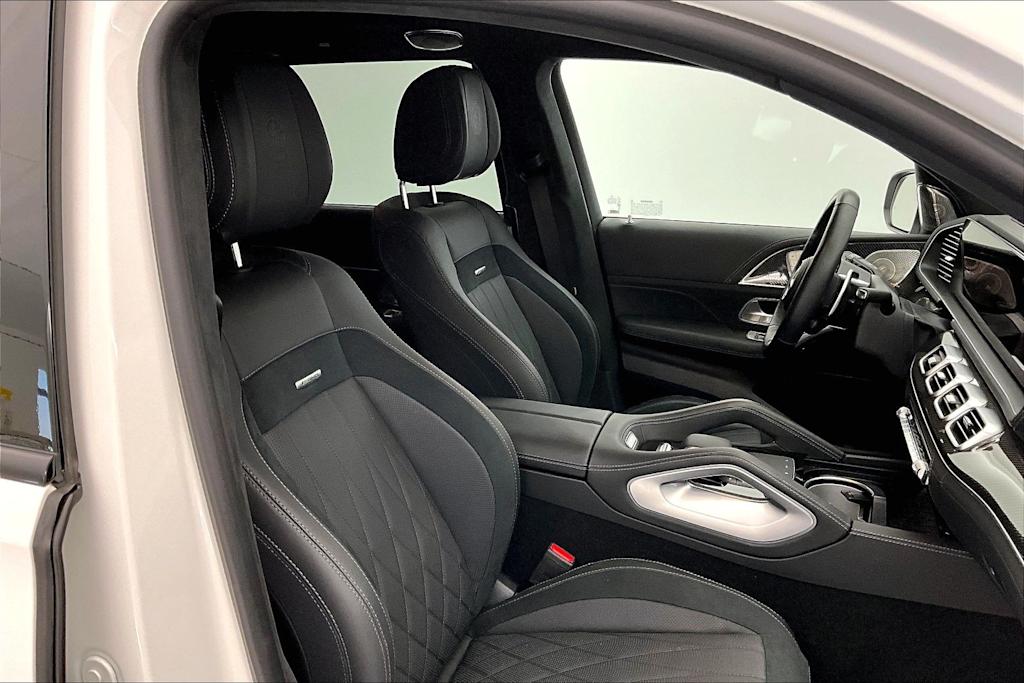 Thumbnail: 2025 Mercedes-Benz GLS - 12