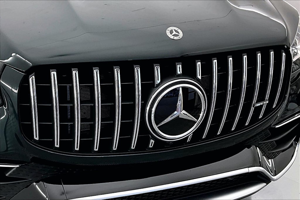 Thumbnail: 2023 Mercedes-Benz GLS - 26