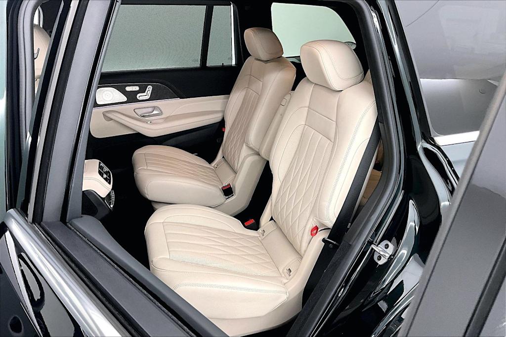 Thumbnail: 2023 Mercedes-Benz GLS - 20