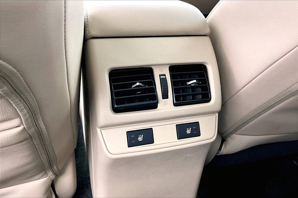 Thumbnail: 2015 Subaru Legacy - 29