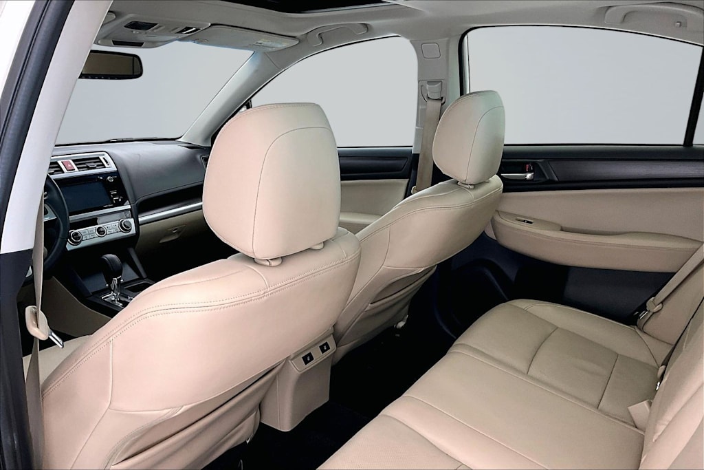 Thumbnail: 2015 Subaru Legacy - 13