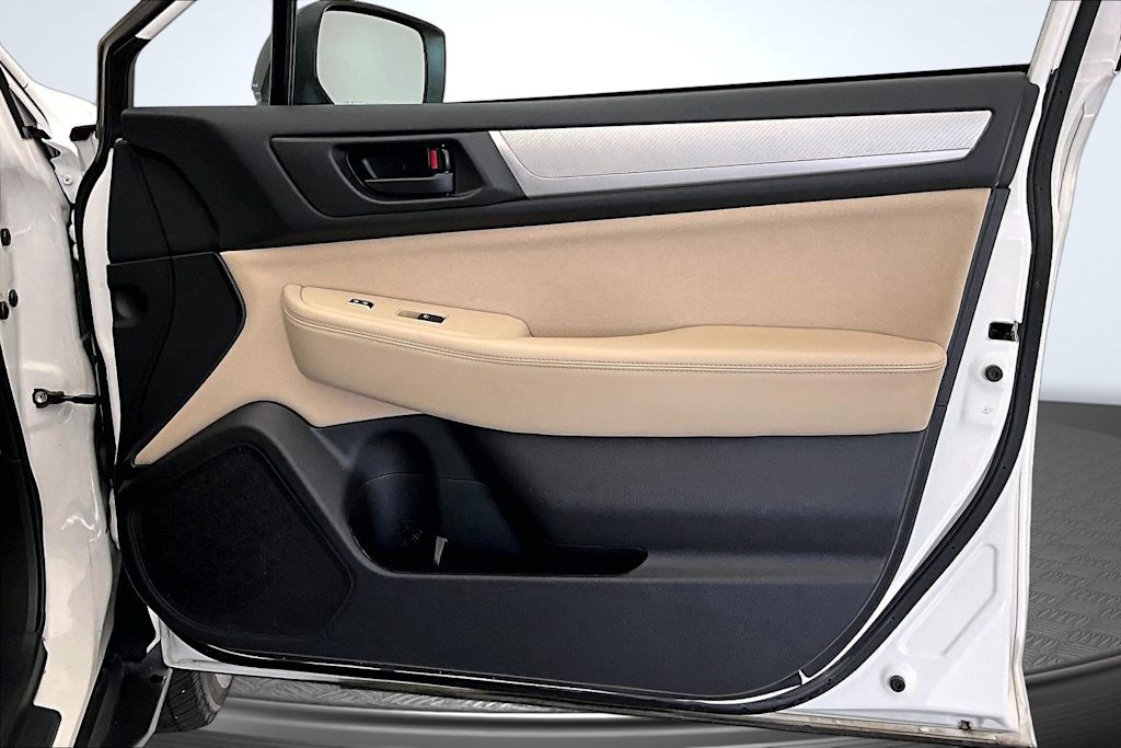 Thumbnail: 2017 Subaru Outback - 25
