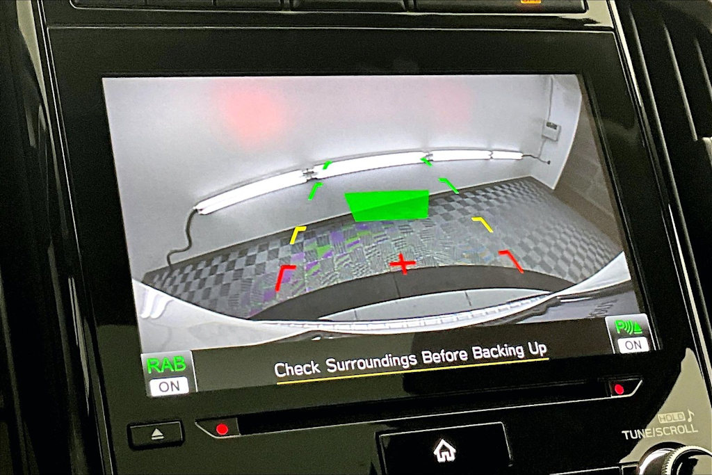 Thumbnail: 2022 Subaru Ascent - 22