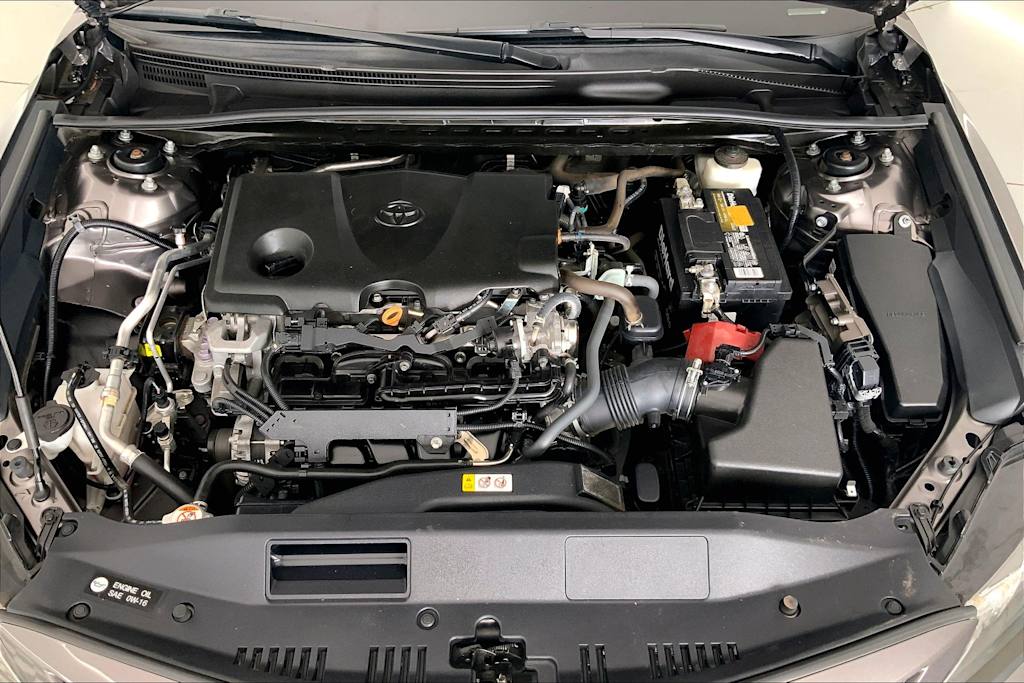 Thumbnail: 2021 Toyota Camry - 9