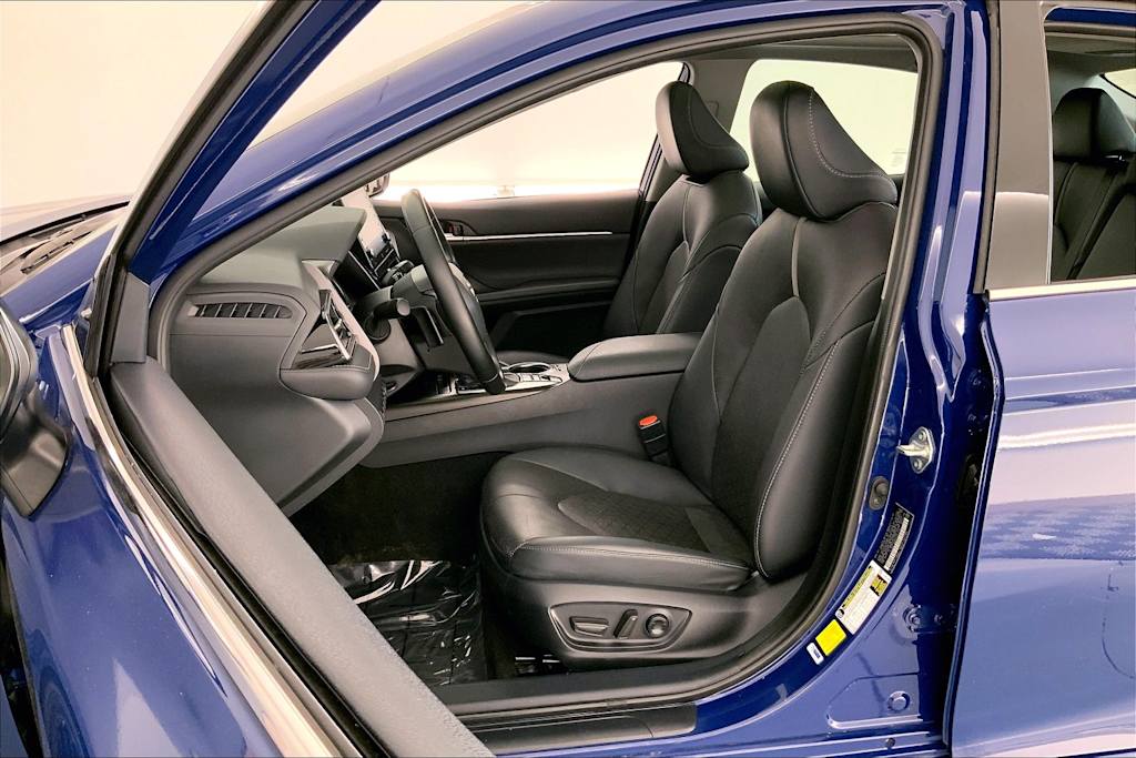 Thumbnail: 2024 Toyota Camry - 10