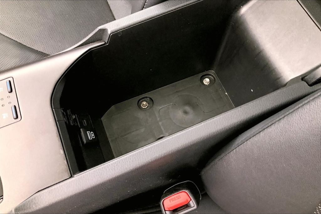 Thumbnail: 2024 Toyota Camry - 29