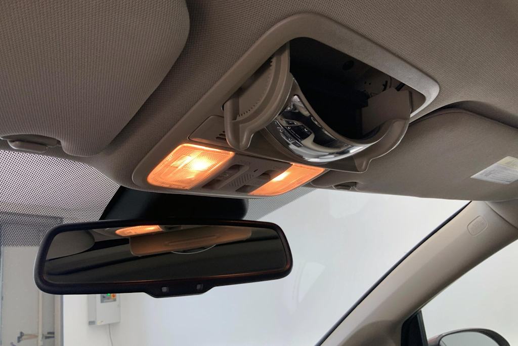 Thumbnail: 2016 Honda Odyssey - 30