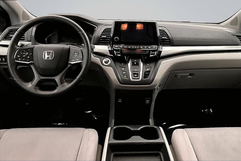 Thumbnail: 2022 Honda Odyssey - 10
