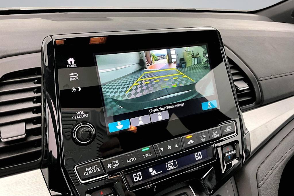 Thumbnail: 2024 Honda Odyssey - 16