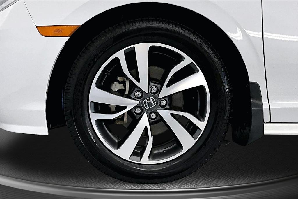 Thumbnail: 2022 Honda Odyssey - 8