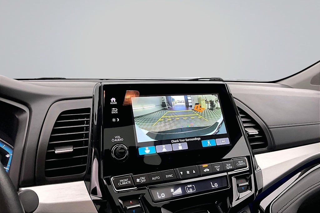 Thumbnail: 2022 Honda Odyssey - 22