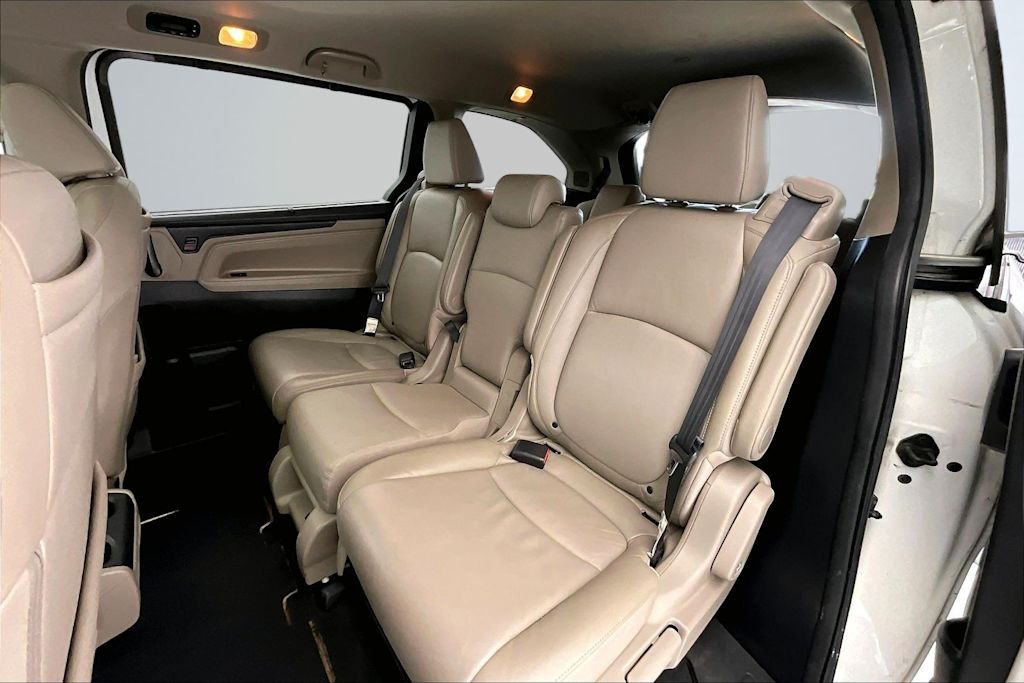 Thumbnail: 2018 Honda Odyssey - 22