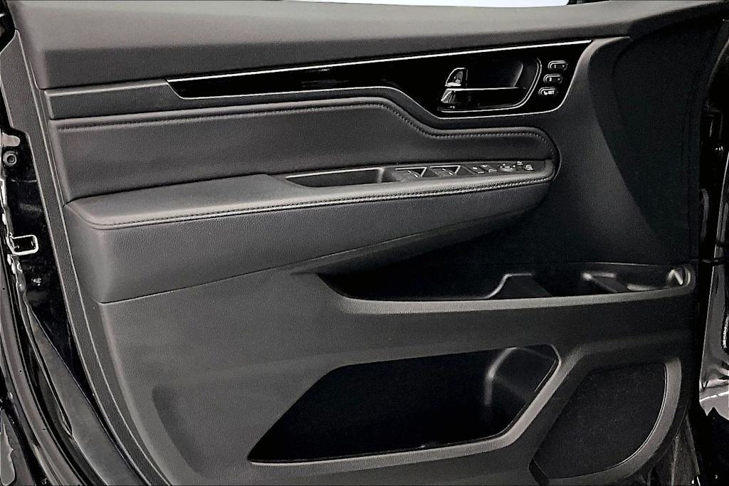 Thumbnail: 2023 Honda Odyssey - 24