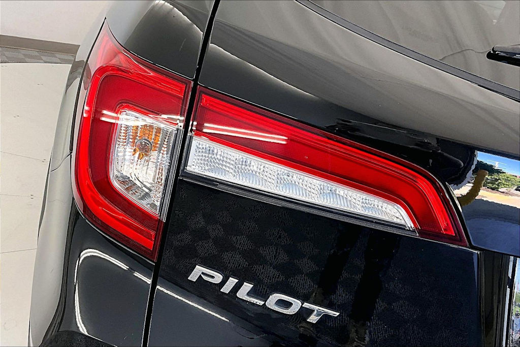 Thumbnail: 2020 Honda Pilot - 26
