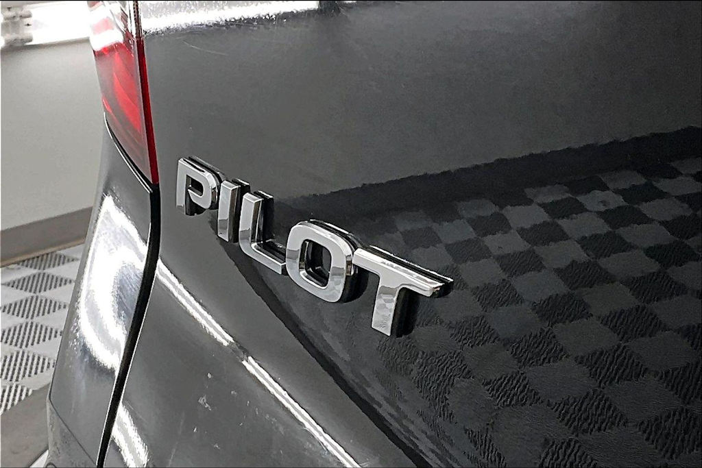 Thumbnail: 2021 Honda Pilot - 7