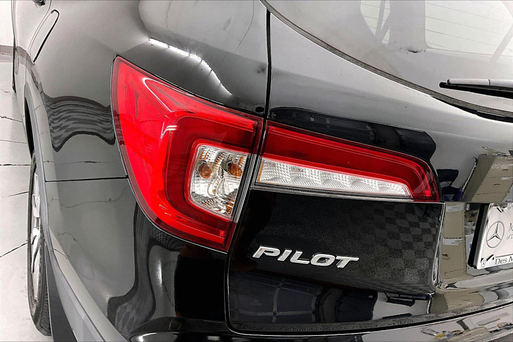 Thumbnail: 2021 Honda Pilot - 26