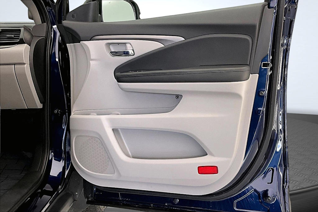 Thumbnail: 2020 Honda Pilot - 25