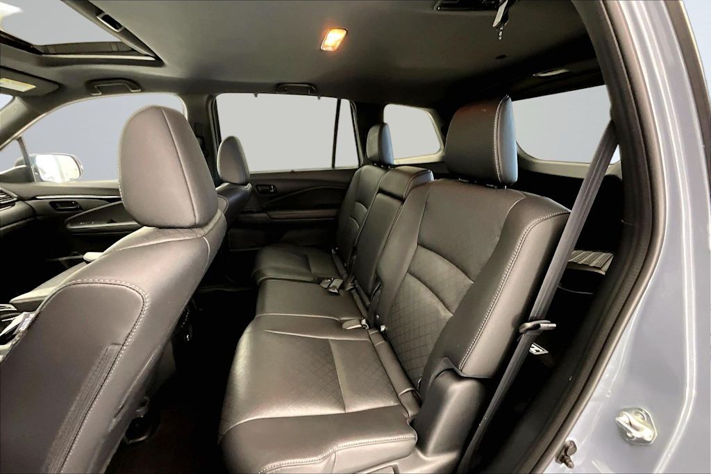 Thumbnail: 2023 Honda Passport - 21