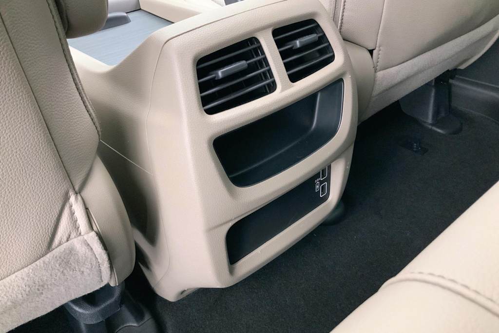 Thumbnail: 2022 Honda Ridgeline - 30