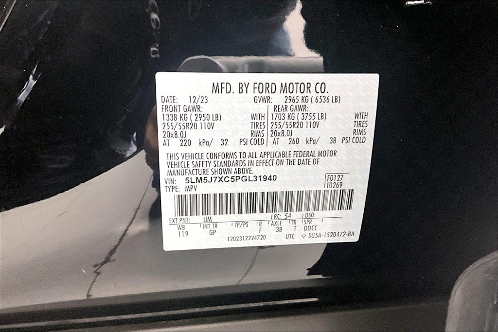 Thumbnail: 2023 Lincoln Aviator - 28