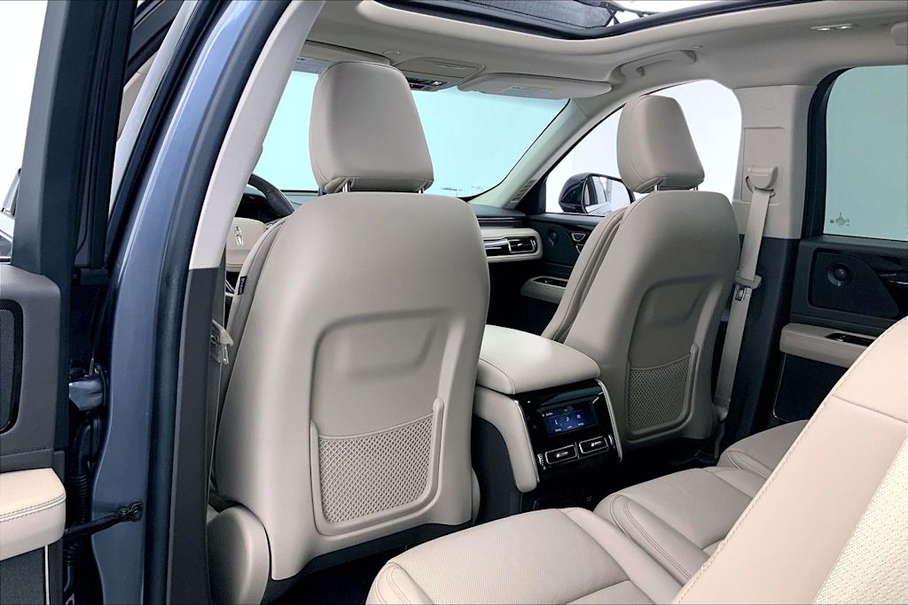 2022 Lincoln Aviator Reserve 13
