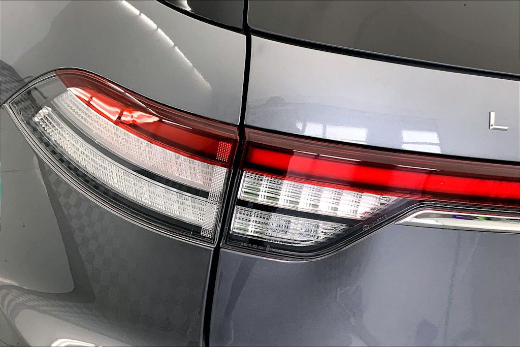 2022 Lincoln Aviator Reserve 26