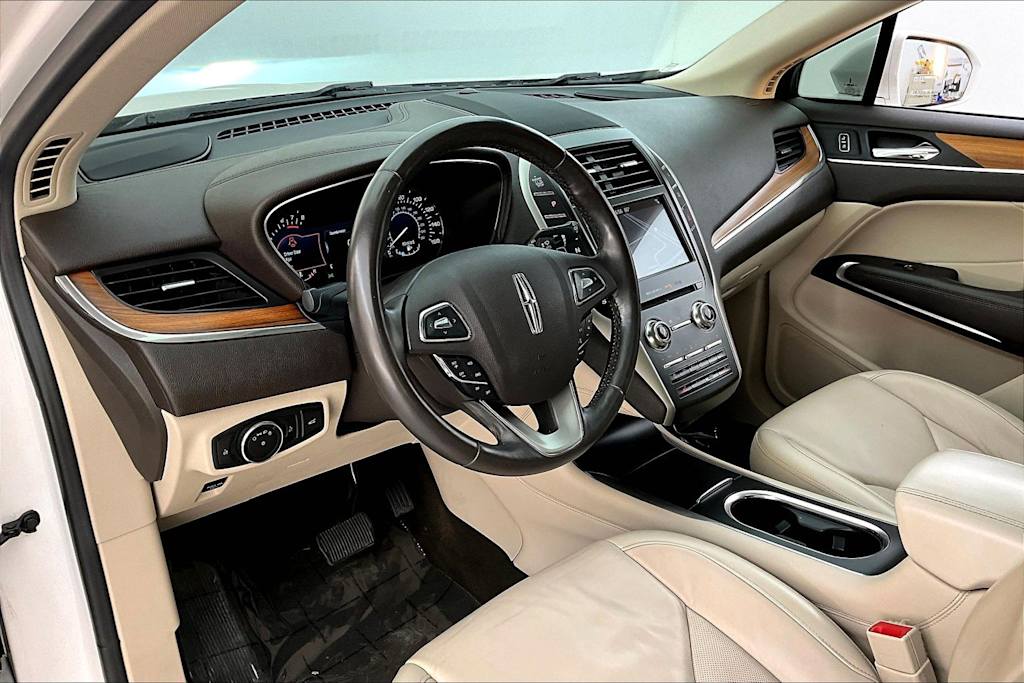 Thumbnail: 2019 Lincoln MKC - 2