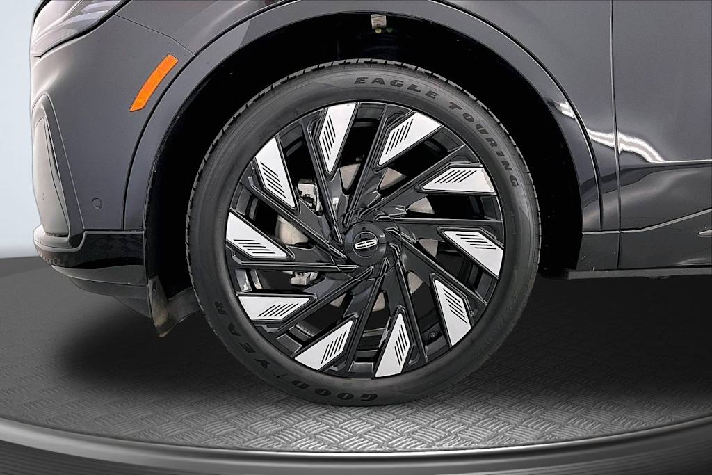 Thumbnail: 2024 Lincoln Nautilus - 6