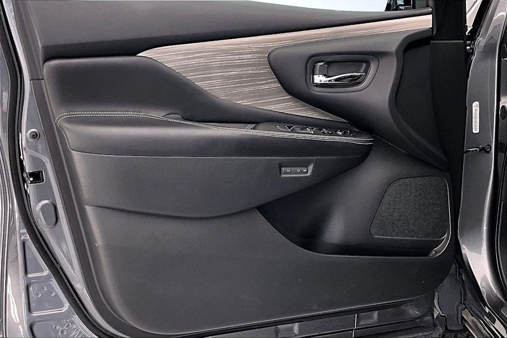Thumbnail: 2015 Nissan Murano - 24