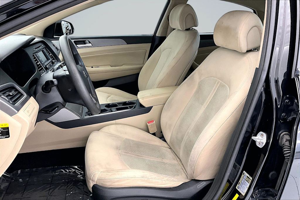 Thumbnail: 2015 Hyundai Sonata - 11