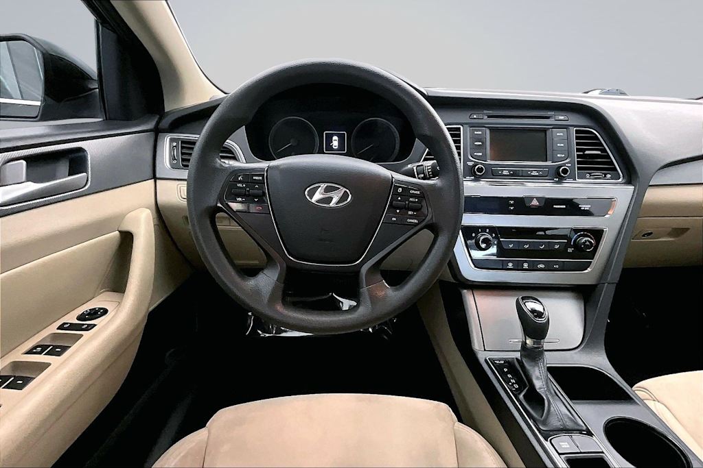 Thumbnail: 2015 Hyundai Sonata - 14