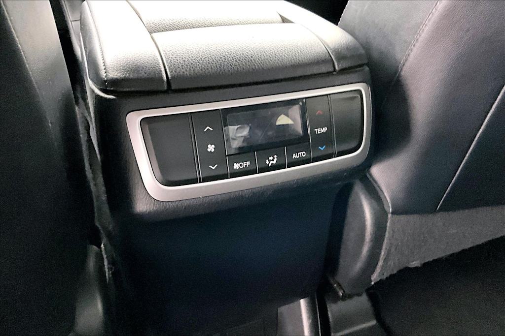 Thumbnail: 2017 Toyota Highlander - 28