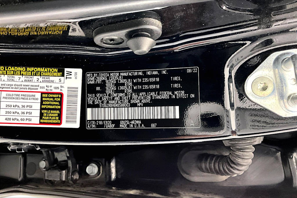 Thumbnail: 2022 Toyota Highlander - 20