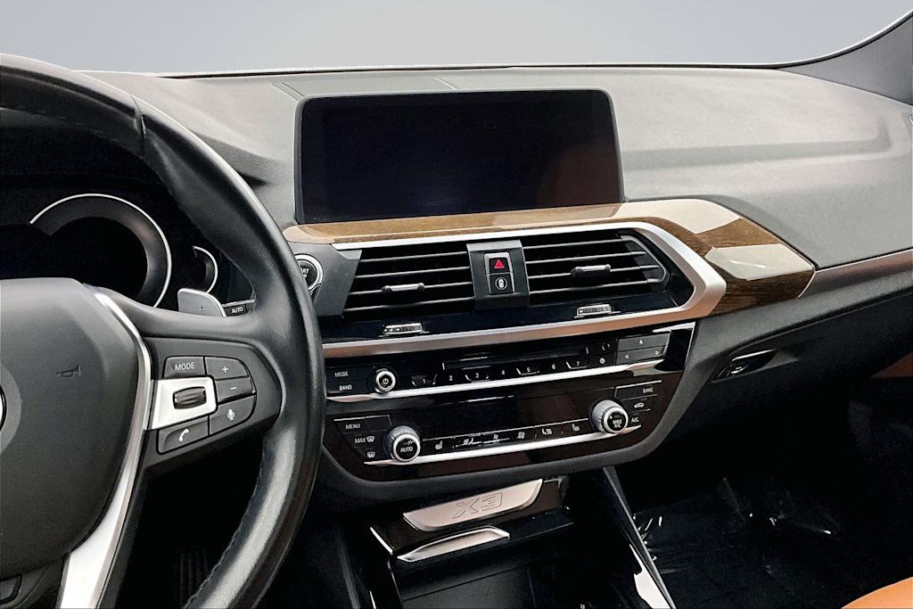 Thumbnail: 2018 BMW X3 - 15