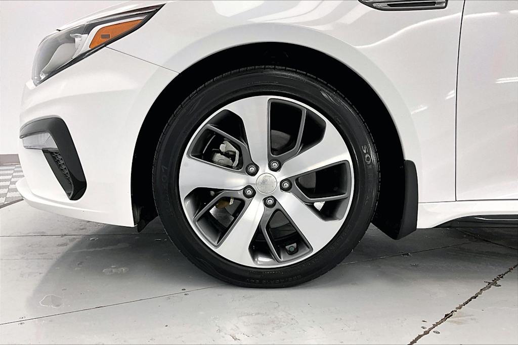 Thumbnail: 2019 Kia Optima - 8