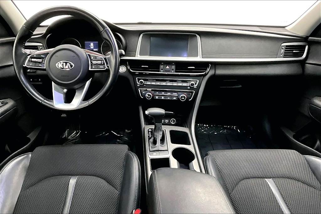 Thumbnail: 2019 Kia Optima - 10