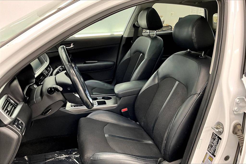 Thumbnail: 2019 Kia Optima - 11