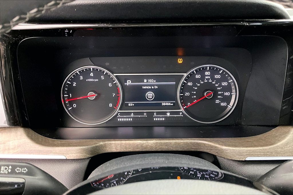 Thumbnail: 2023 Kia Sorento - 17
