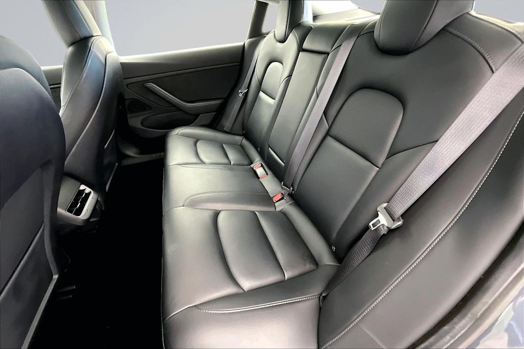 Thumbnail: 2021 Tesla Model 3 - 20