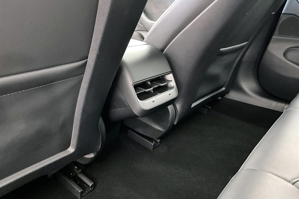 Thumbnail: 2021 Tesla Model 3 - 28