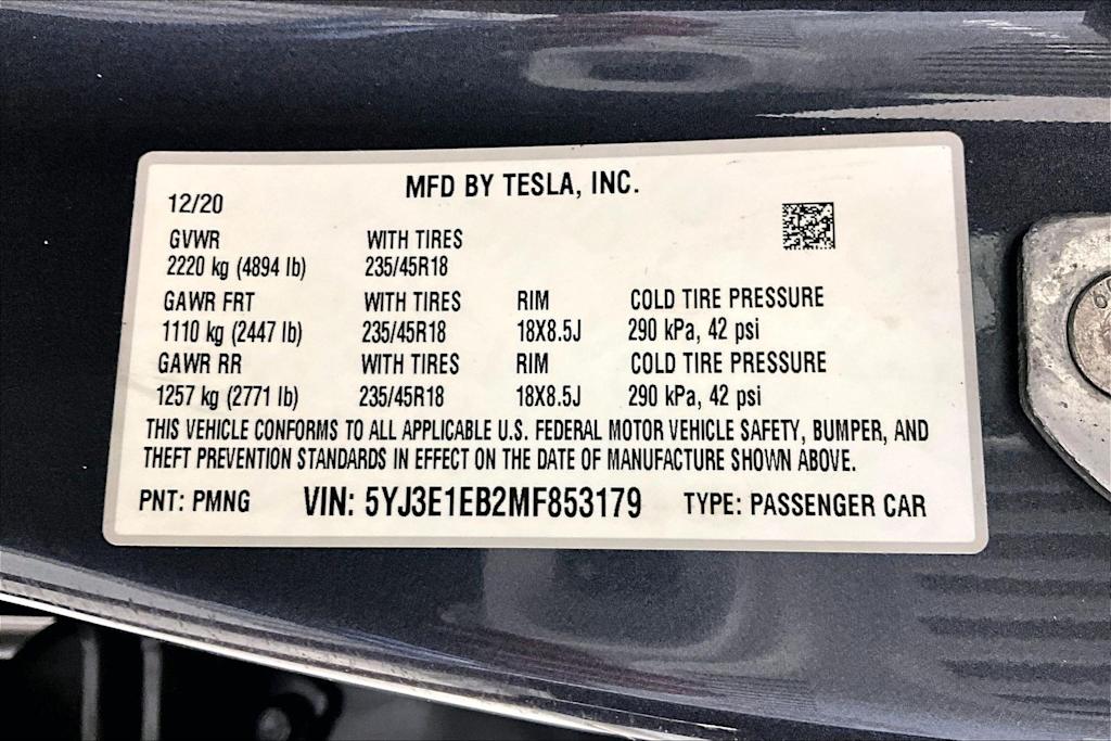 Thumbnail: 2021 Tesla Model 3 - 29