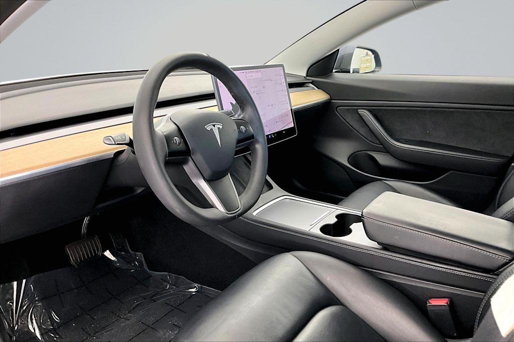 Thumbnail: 2021 Tesla Model 3 - 2