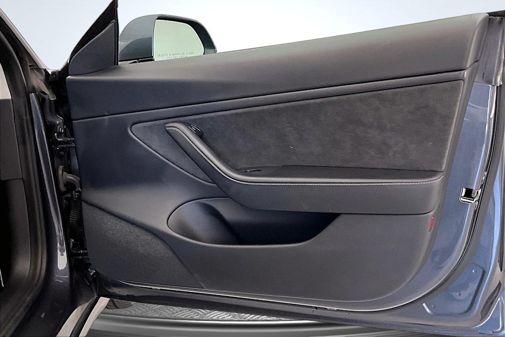 Thumbnail: 2021 Tesla Model 3 - 25