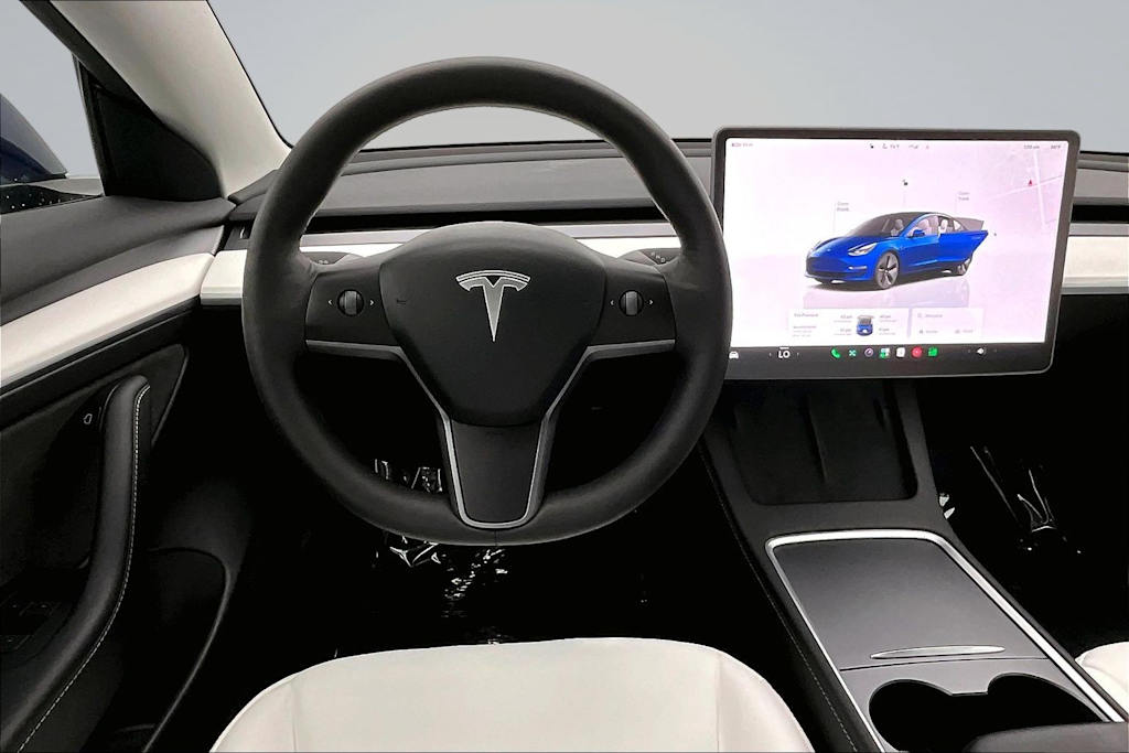 Thumbnail: 2022 Tesla Model 3 - 13