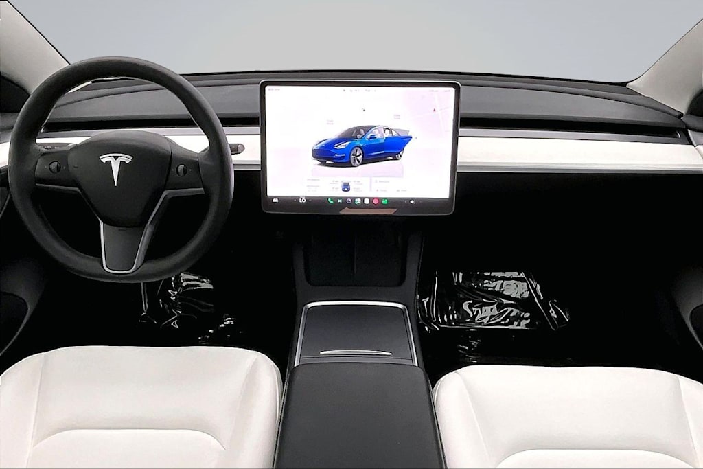 Thumbnail: 2022 Tesla Model 3 - 9